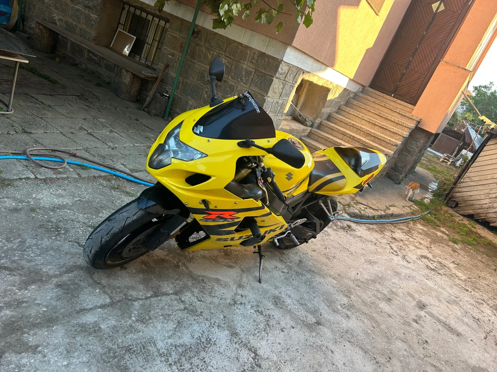 Suzuki Gsxr GSXR 600 - изображение 2