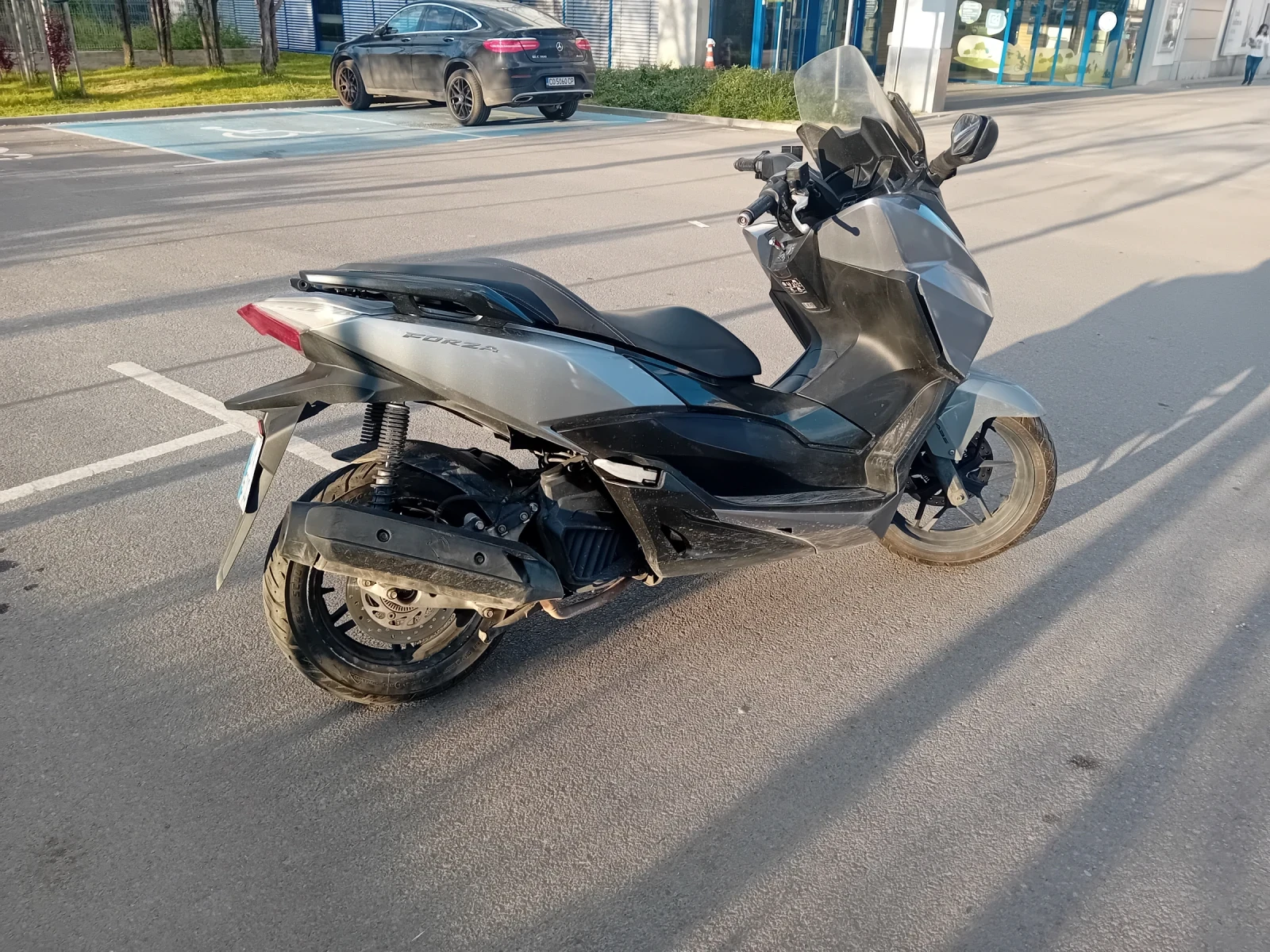 Honda Forza 125, снимка 2 - Мотоциклети и мототехника - 54707283