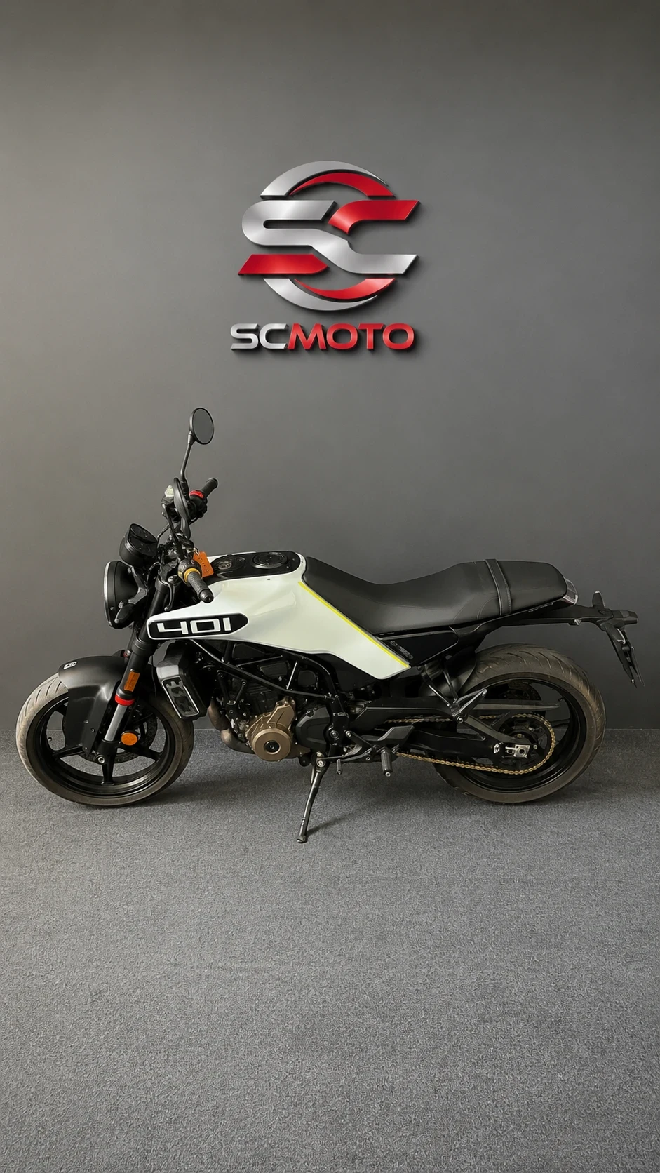 Husqvarna Vitpilen 401  2025 г., 900км TFT LED A2