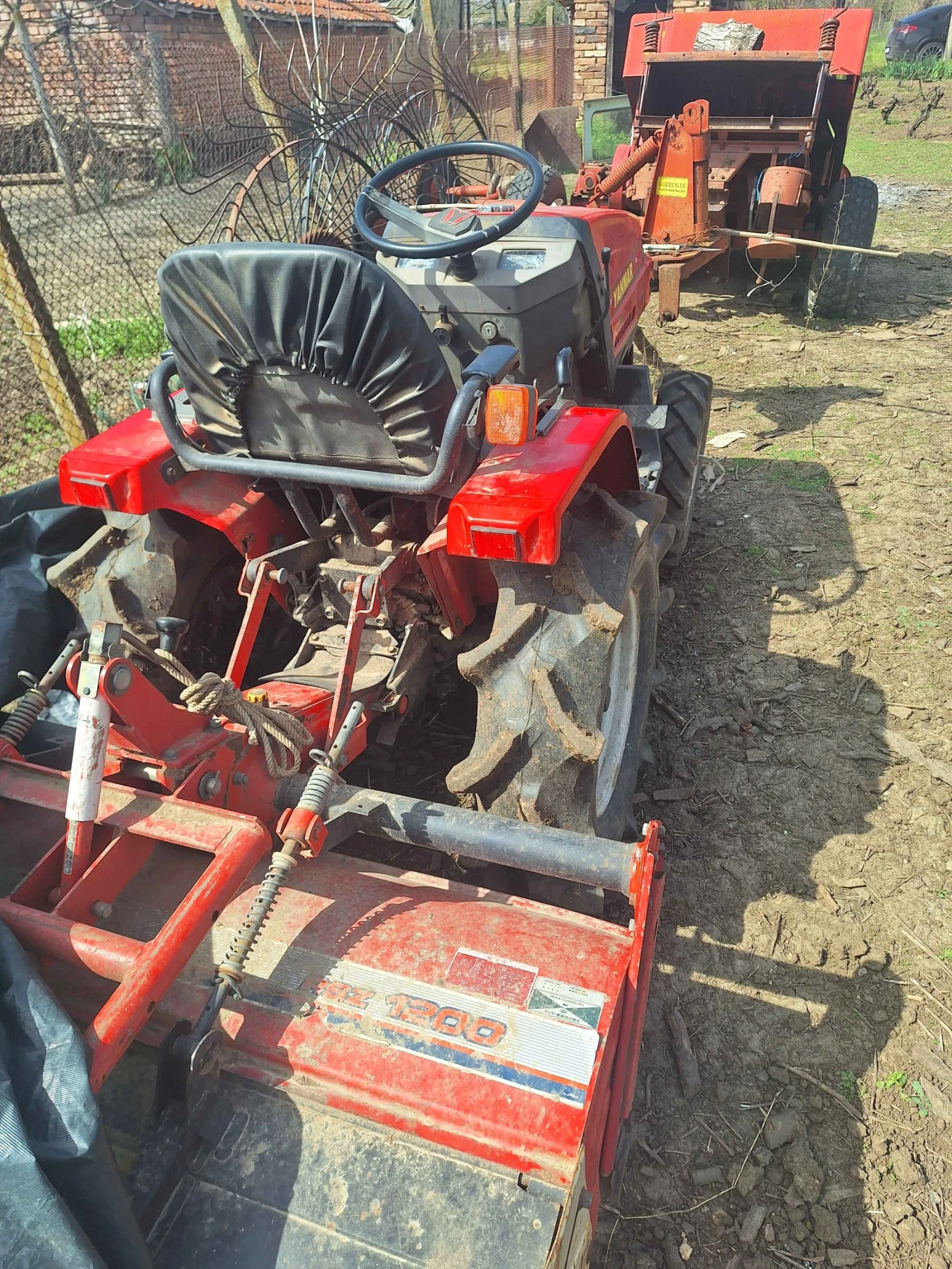 Трактор Yanmar, снимка 3 - Селскостопанска техника - 54222207