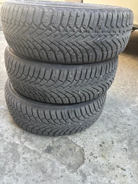 Гуми Зимни 185/60R15, снимка 2 - Гуми и джанти - 52566391
