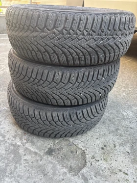 Гуми Зимни 185/60R15, снимка 4 - Гуми и джанти - 52566391