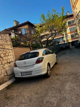 Opel Astra GTC 1.7 , снимка 3