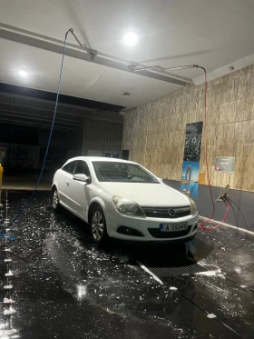 Opel Astra GTC 1.7 , снимка 4