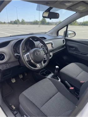 Toyota Yaris 1.4 D-4D 90kc Euro6b+ , снимка 9