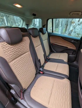 Opel Zafira Tourer Turbo , снимка 7