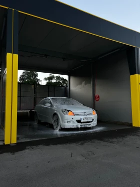 Opel Astra GTC 1.7CDTI - 2000 € / 3911.66 лв. - 37294792 2