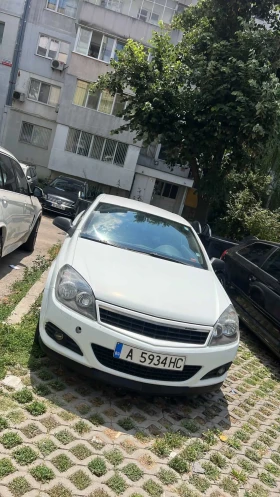 Opel Astra GTC 1.7CDTI - 4500 € / 8801.24 лв. - 44257238 2