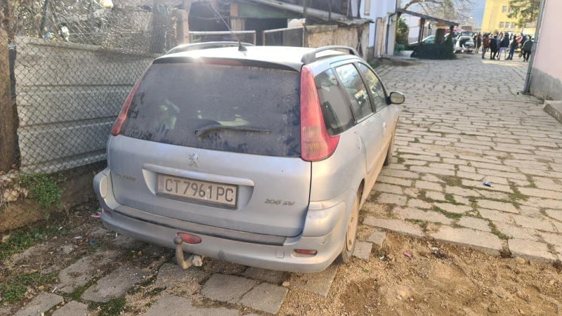 Peugeot 206 Sport, снимка 7 - Автомобили и джипове - 46829930