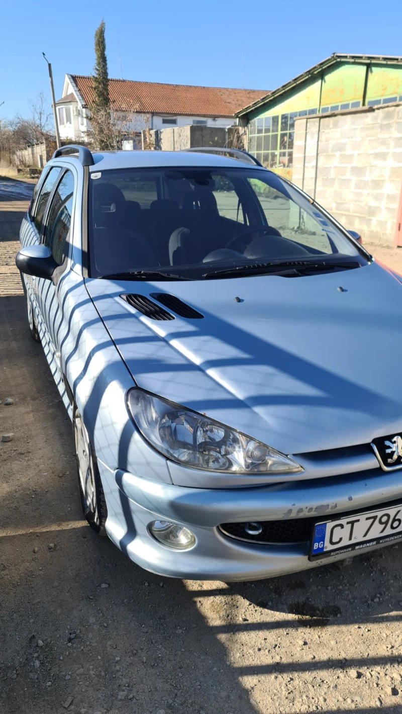 Peugeot 206 Sport, снимка 2 - Автомобили и джипове - 46829930