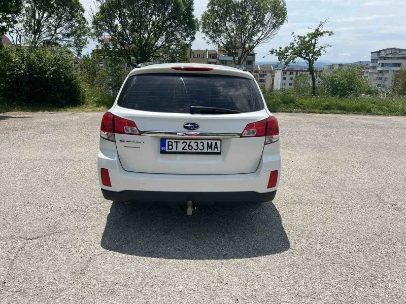 Subaru Outback 2.5, снимка 6 - Автомобили и джипове - 46972576