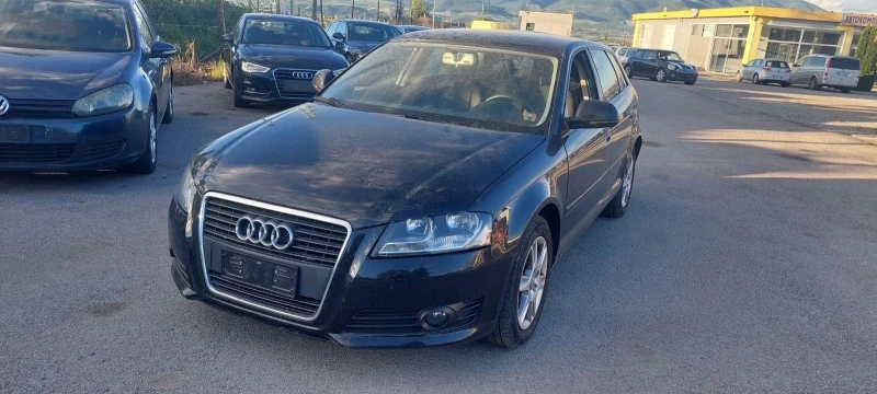 Audi A3 1600, снимка 1 - Автомобили и джипове - 47529957