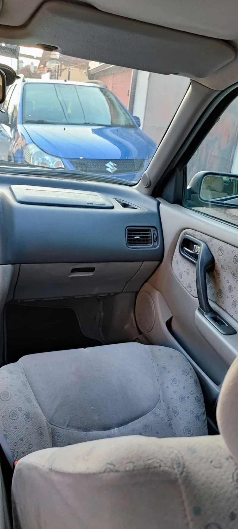 Nissan Primera, снимка 9 - Автомобили и джипове - 47335234