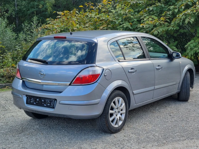 Opel Astra 1.6 Twinport Автомат Италия, снимка 5 - Автомобили и джипове - 47527617