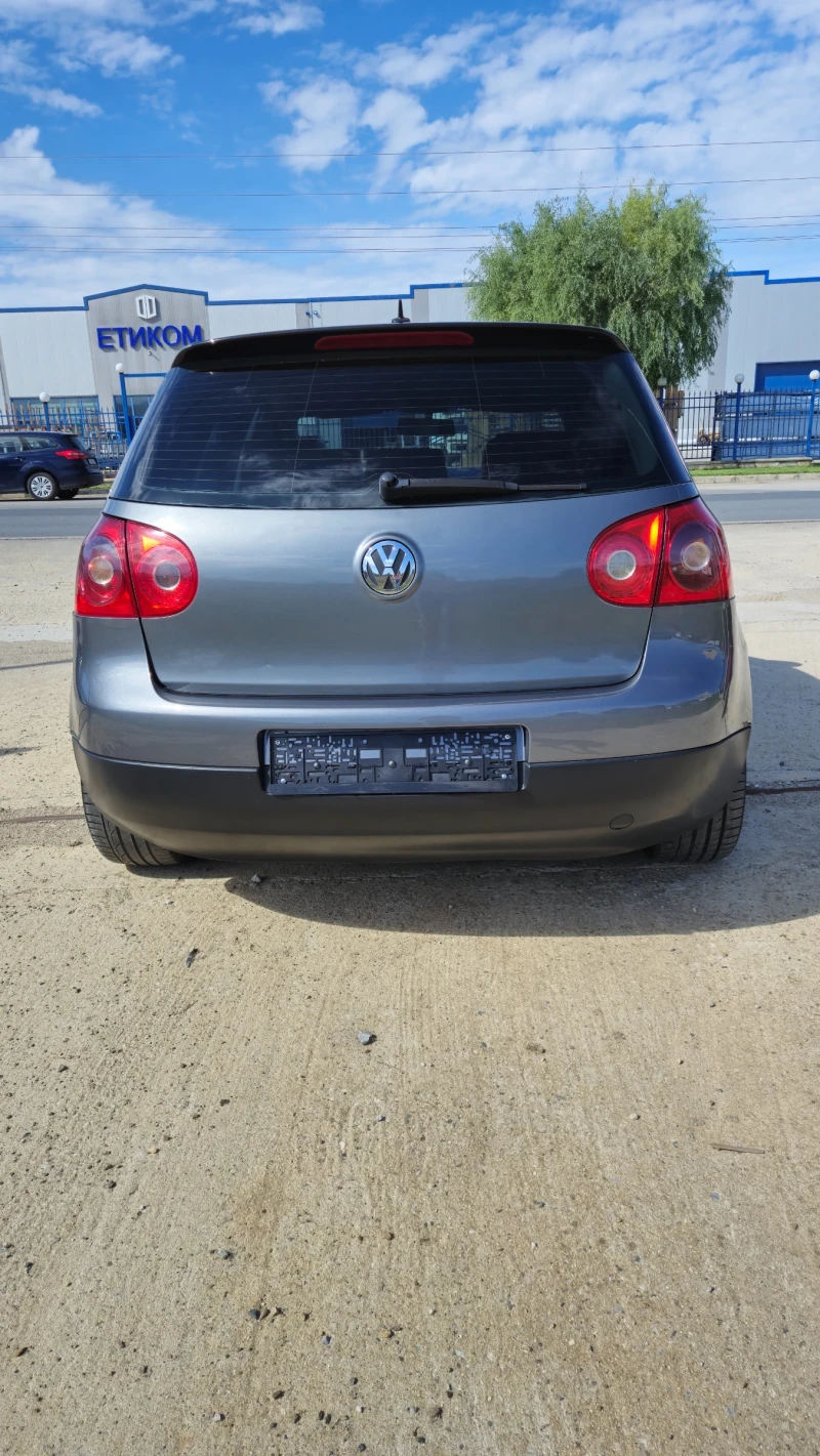 VW Golf 5 2.0, снимка 16 - Автомобили и джипове - 47591114