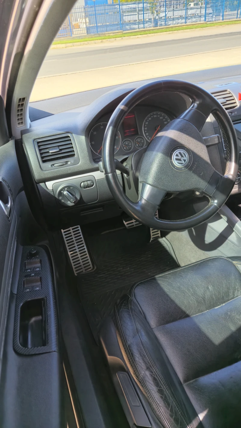 VW Golf 5 2.0, снимка 13 - Автомобили и джипове - 47591114