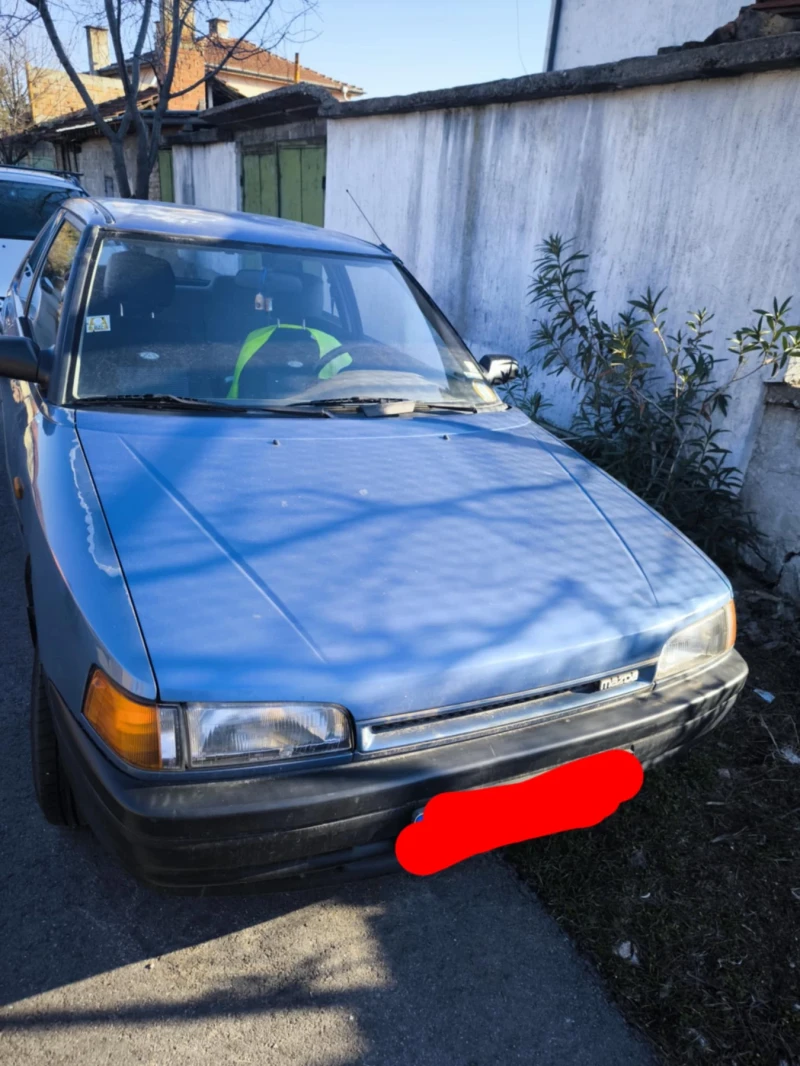 Mazda 323, снимка 1 - Автомобили и джипове - 49362393