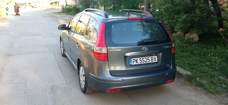 Hyundai I30 Комби, снимка 4 - Автомобили и джипове - 49494016