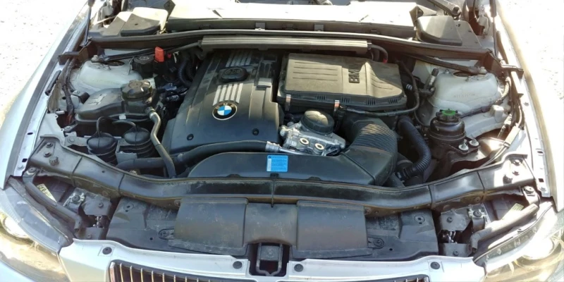 BMW 335, снимка 10 - Автомобили и джипове - 52117196