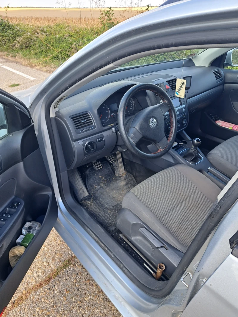 VW Golf, снимка 5 - Автомобили и джипове - 52273389
