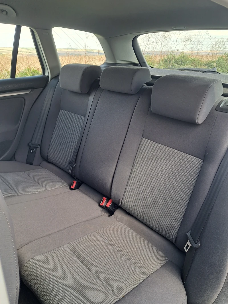 VW Golf, снимка 8 - Автомобили и джипове - 52273389