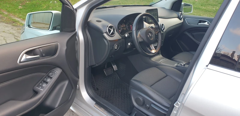 Mercedes-Benz B 220 CDI 4MATIC, снимка 10 - Автомобили и джипове - 52754557
