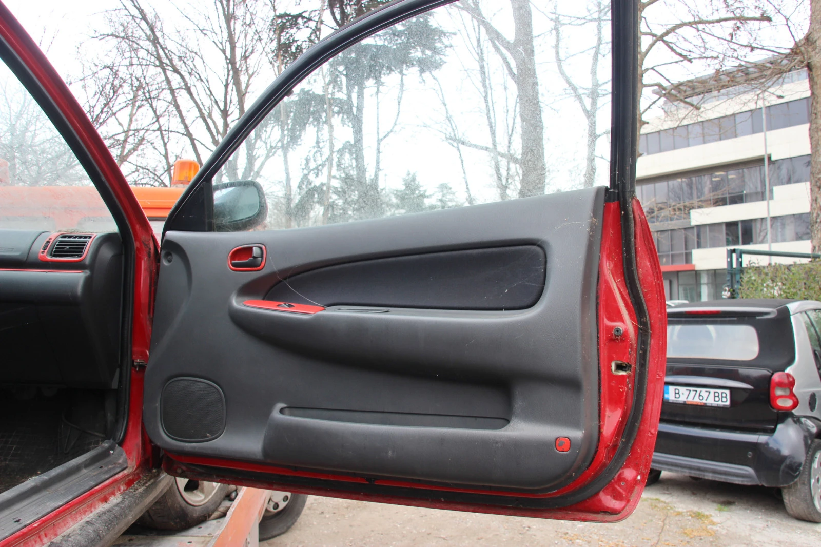 Mazda 323 F 2.0 DID    | Mobile.bg   12