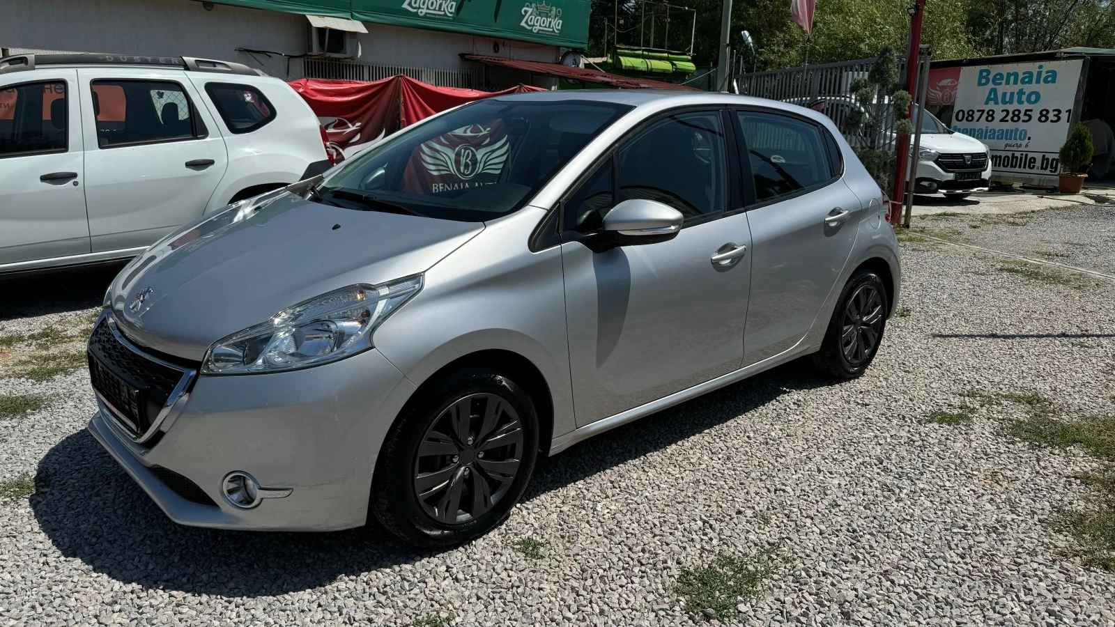 Peugeot 208 1.2 137.000 km euro 5B - изображение 2