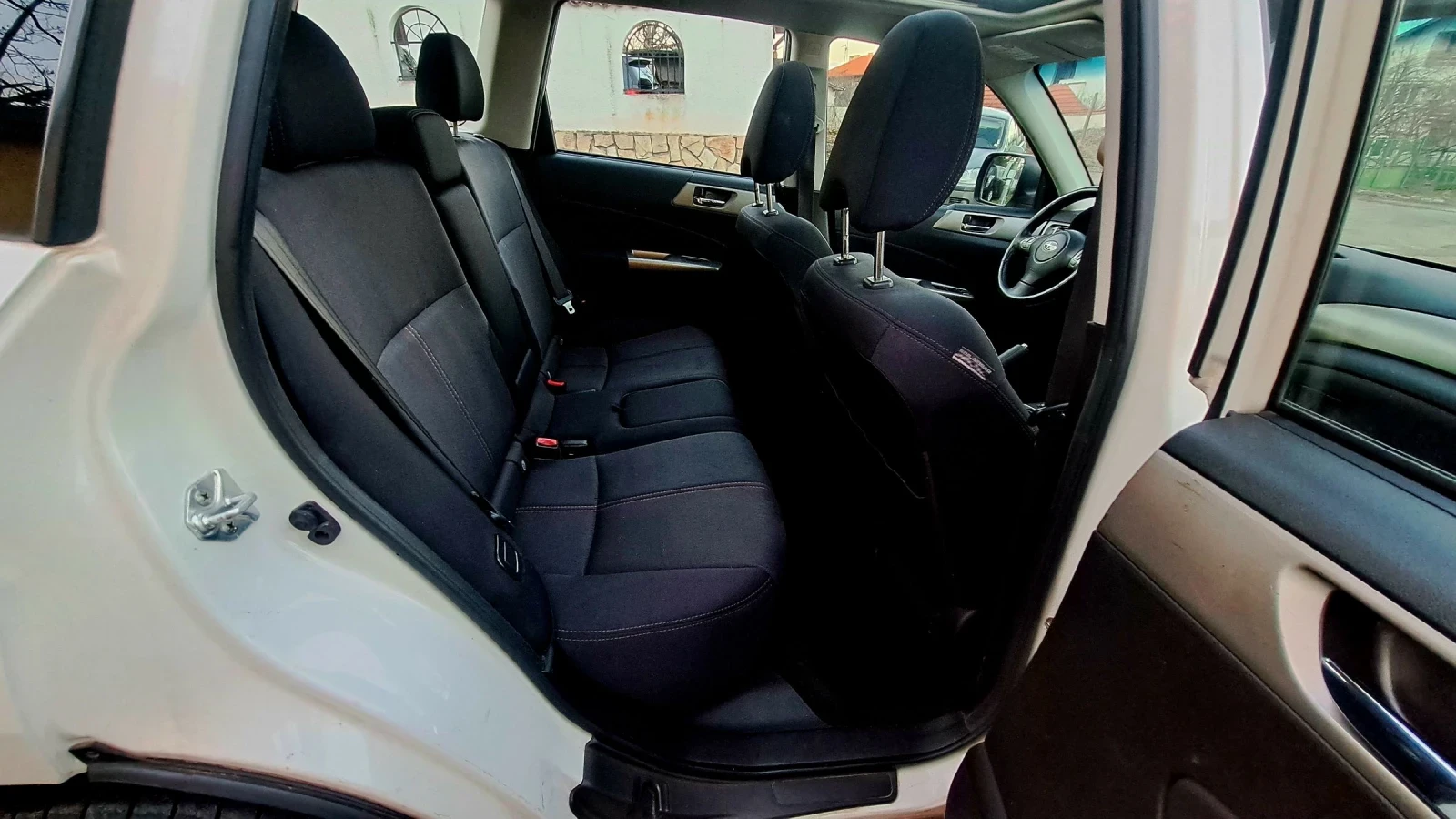 Subaru Forester 2.0 Дизел | Mobile.bg — изображение 13