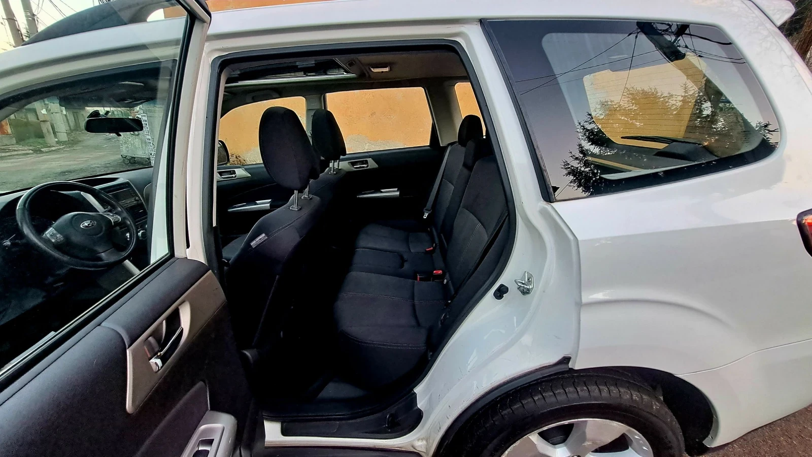 Subaru Forester 2.0 Дизел | Mobile.bg — изображение 11