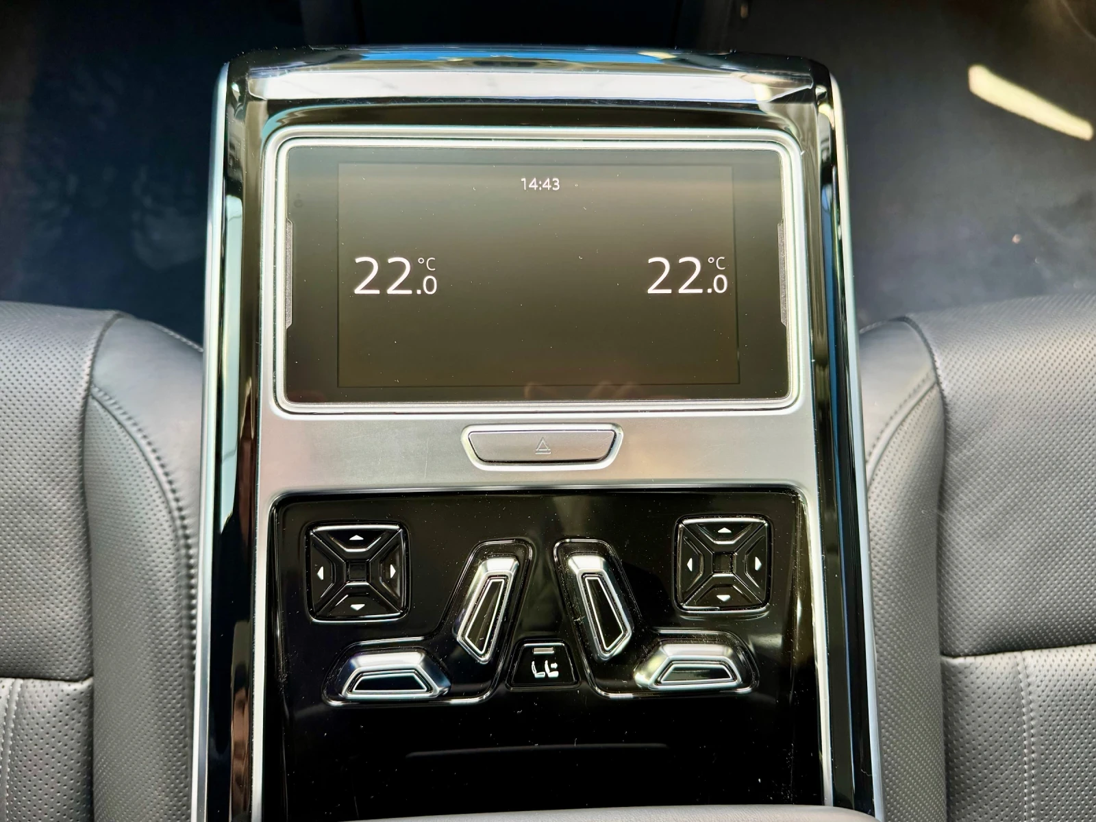 Audi A8 * 3xTV* DVD* Matrix* Massage* 360*  | Mobile.bg   15