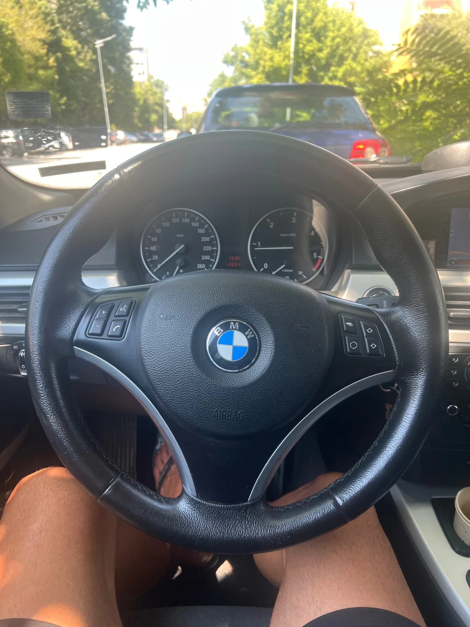 BMW 318  - изображение 7