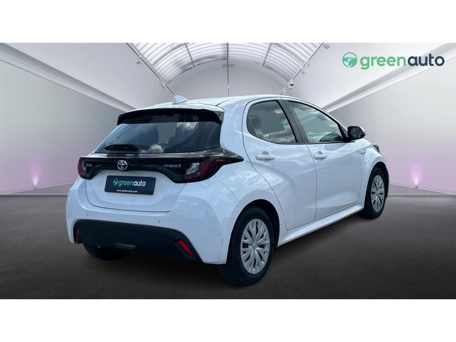 Toyota Yaris 1.5 HSD, Месечна вноска от 355 лв. - изображение 7
