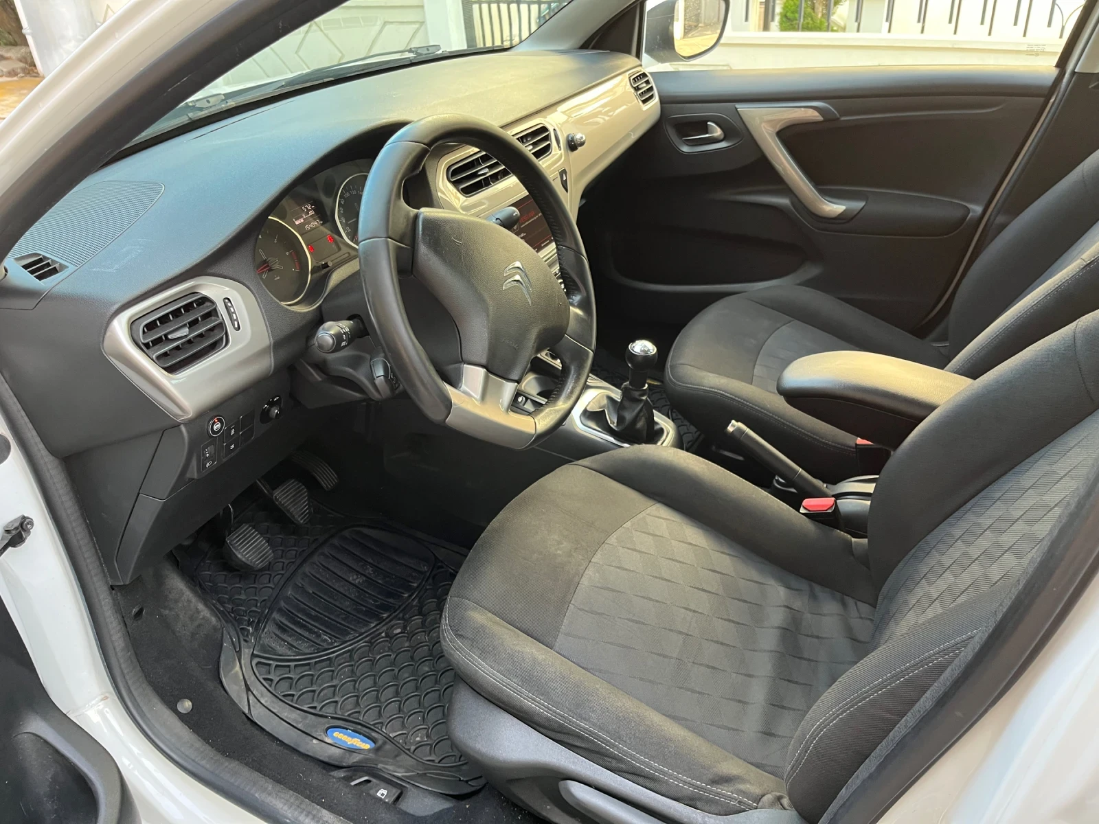 Citroen C-Elysee  - изображение 9