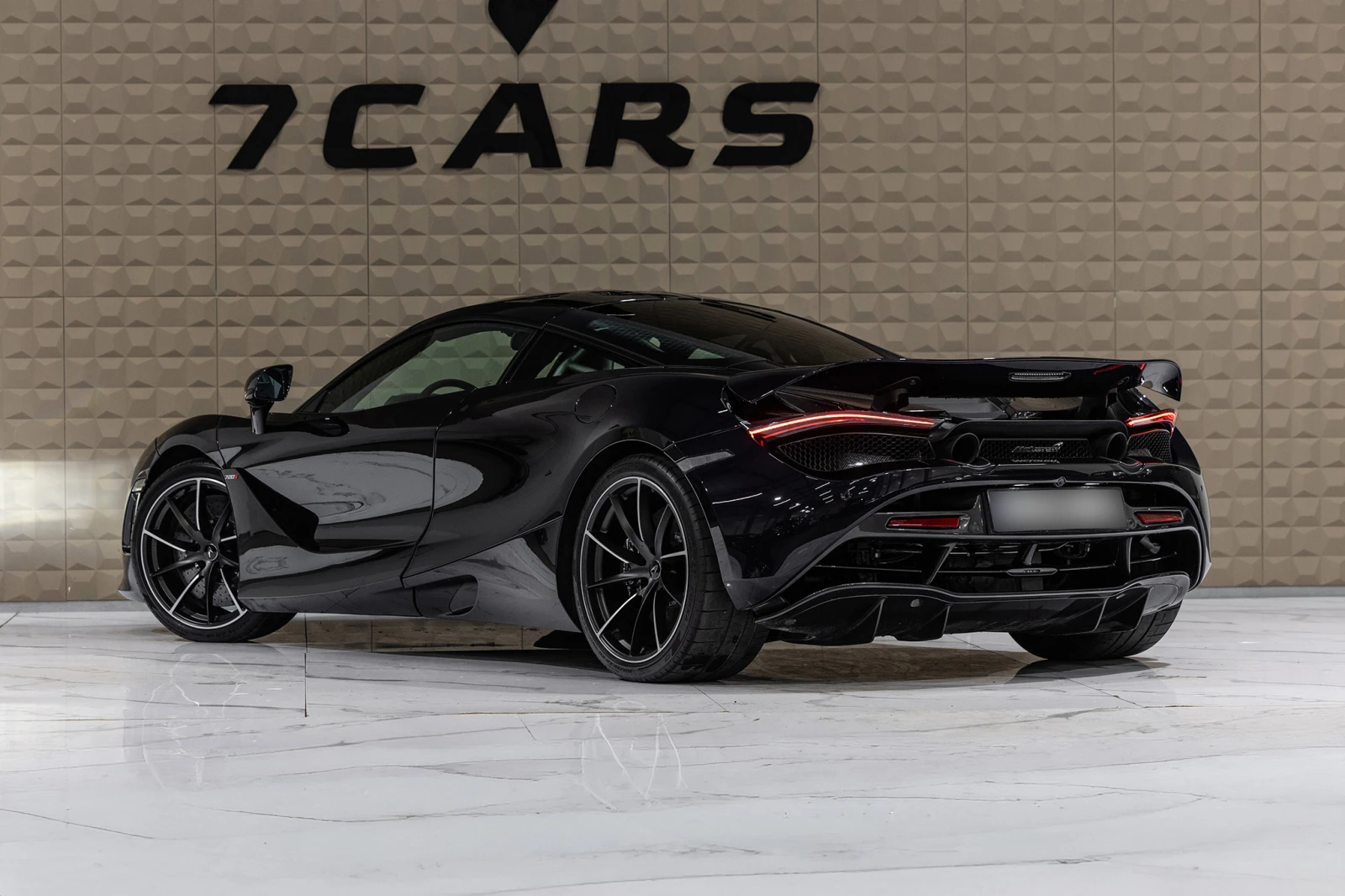 McLaren 720 S Coupe - изображение 6