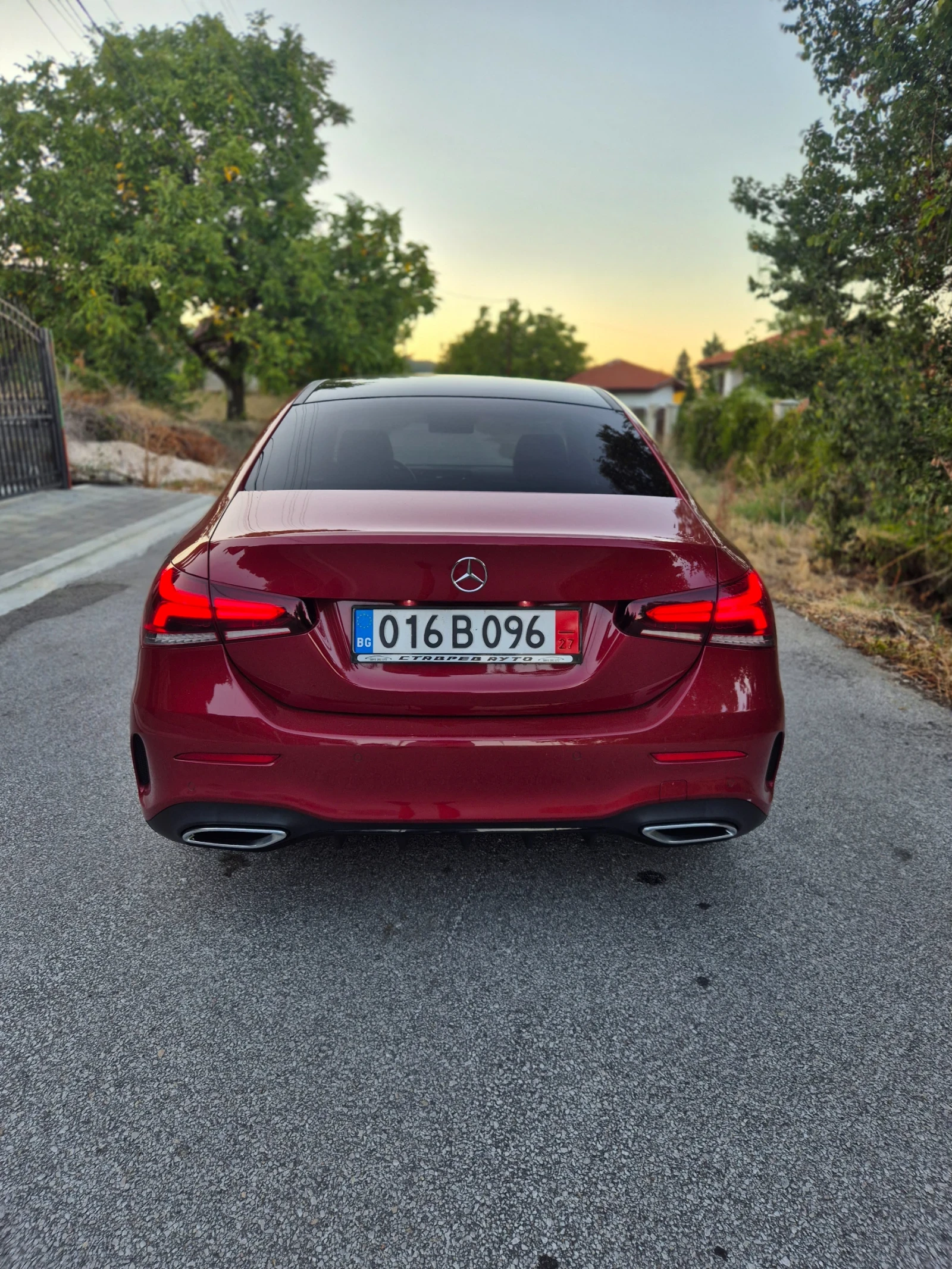 Mercedes-Benz A 180 AMG/21г - изображение 6
