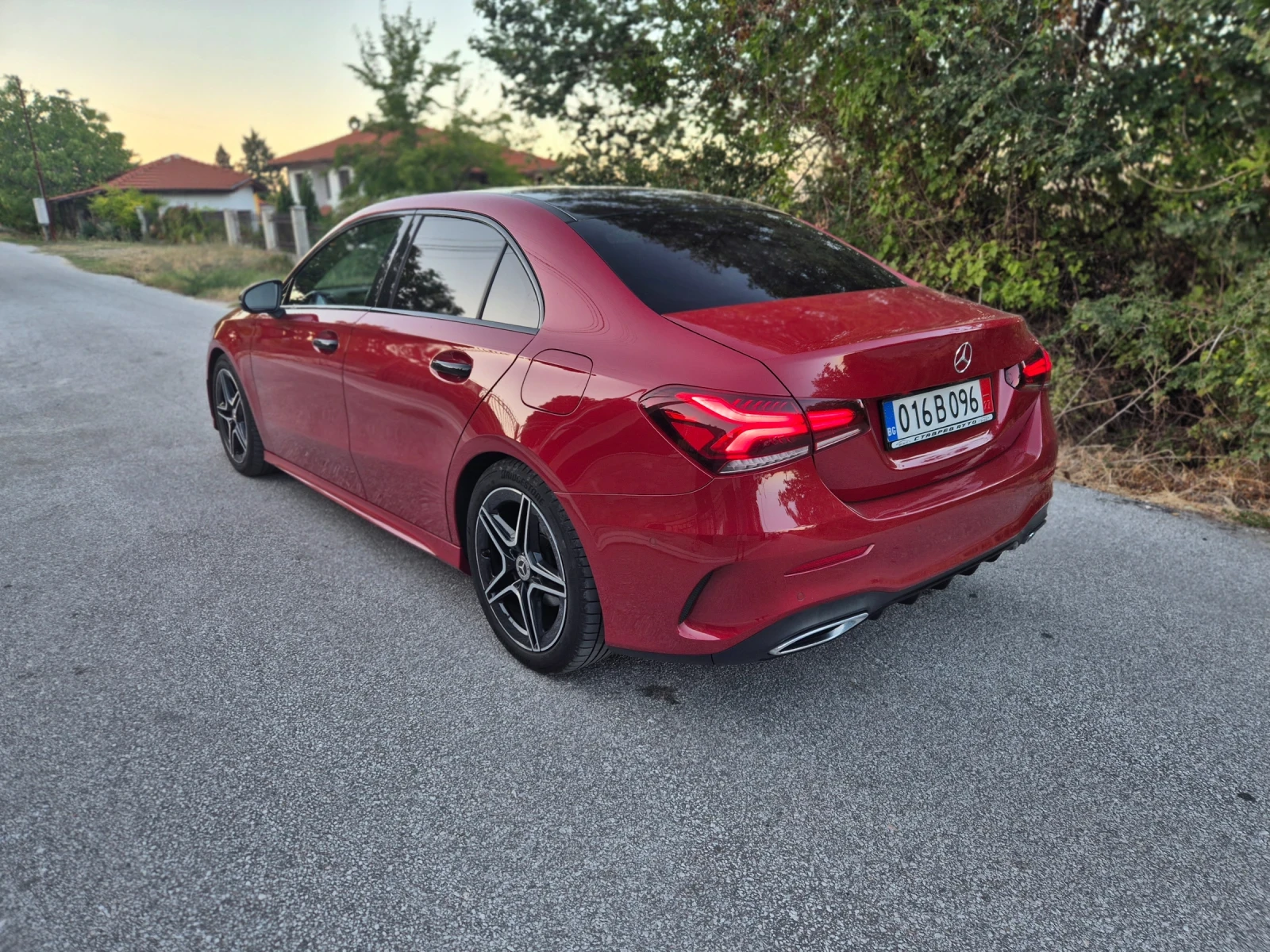 Mercedes-Benz A 180 AMG/21г - изображение 5