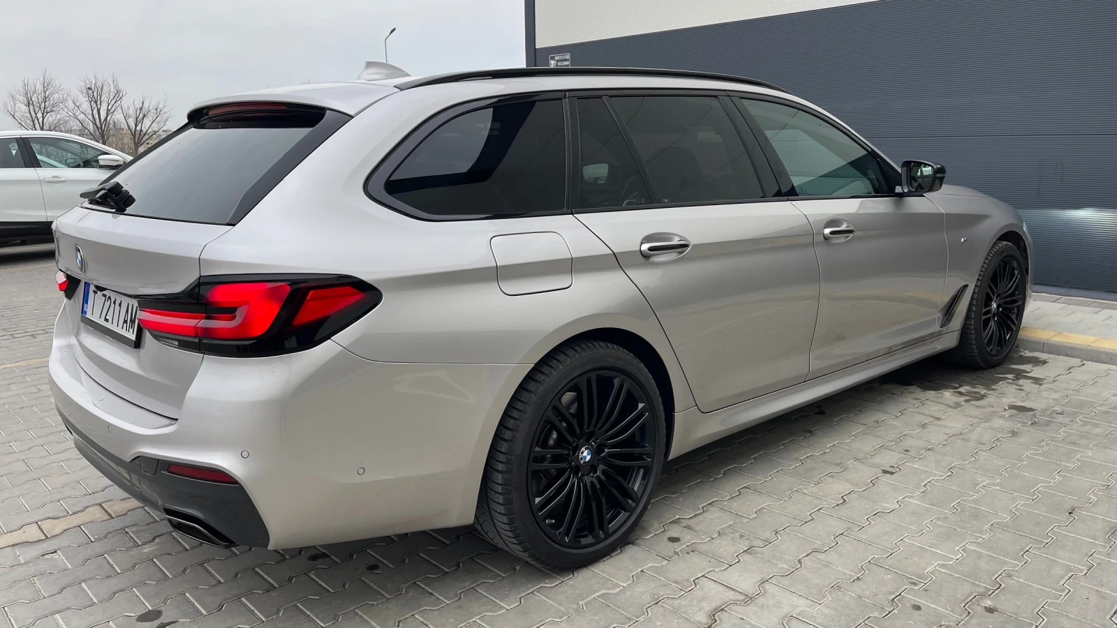 BMW 540 540d xDrive - изображение 5