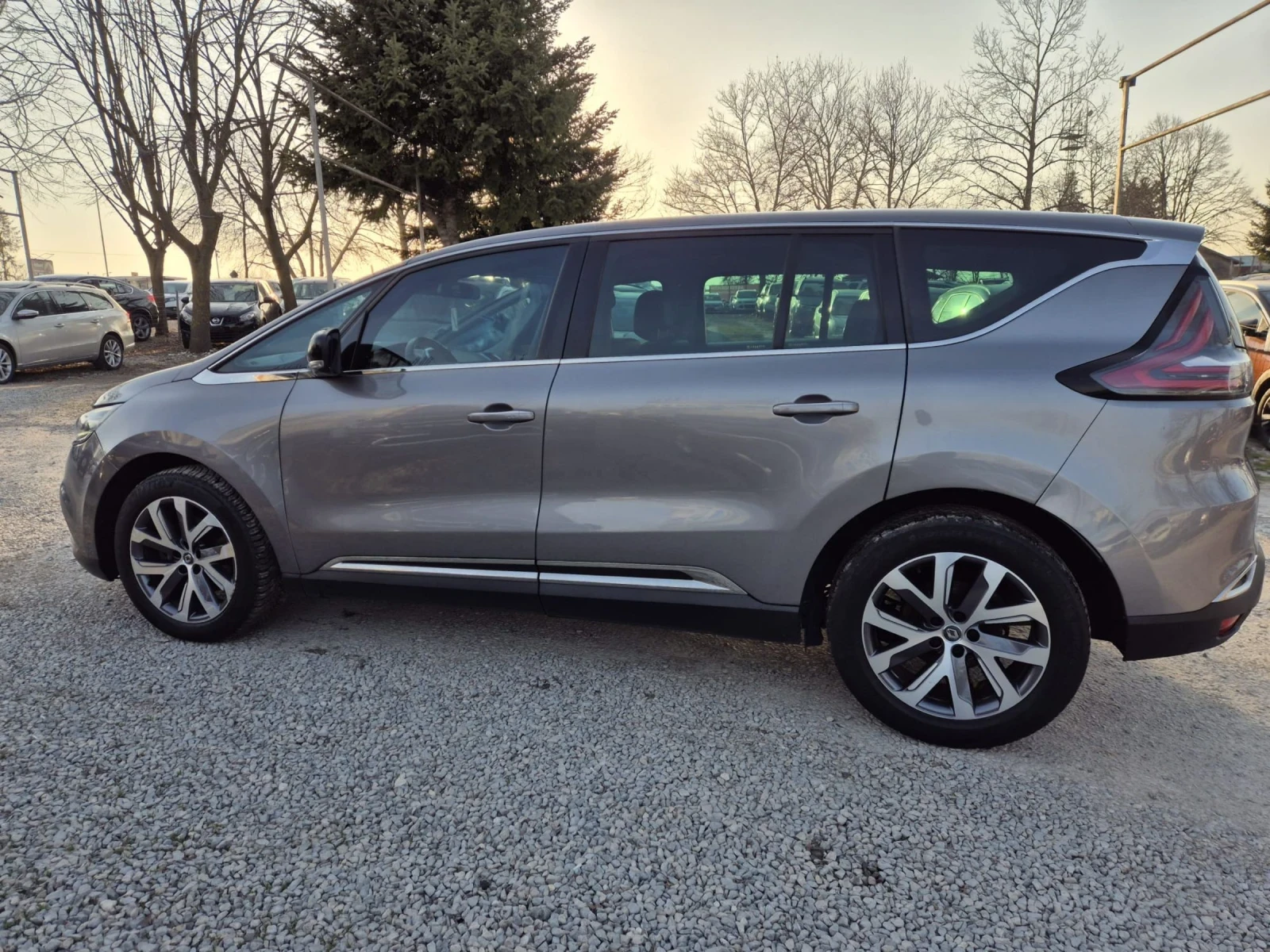 Renault Espace 1.6dci-Avtomat, снимка 5 - Автомобили и джипове - 53844418