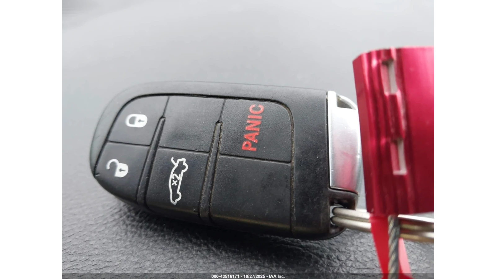 Dodge Challenger HEMI* SCAT* PACK* V8* 6.4* КОЖА* , снимка 14 - Автомобили и джипове - 53961299