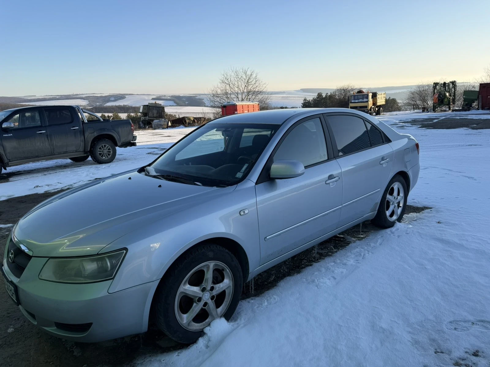 Hyundai Sonata, снимка 2 - Автомобили и джипове - 53965648