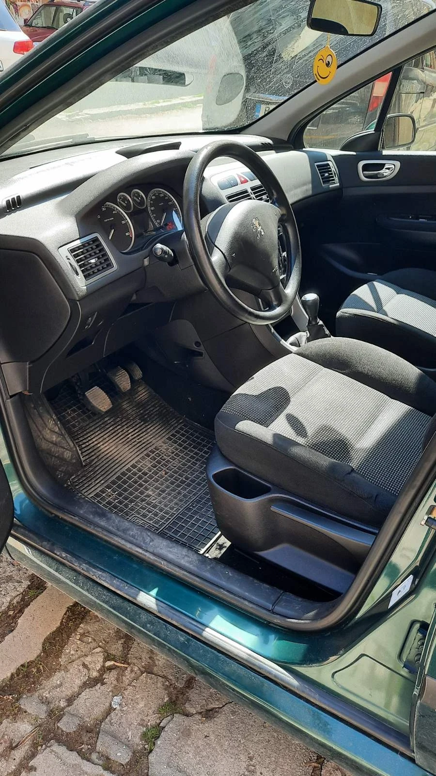 Peugeot 307 1.6 hdi, снимка 3 - Автомобили и джипове - 54144739