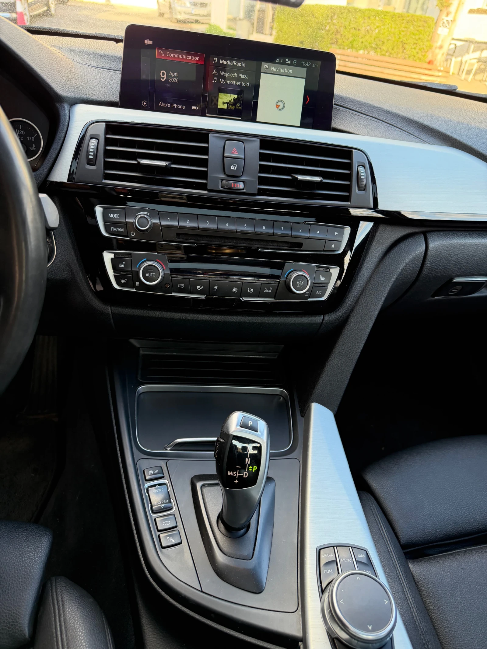 BMW 330 M-pack, снимка 10 - Автомобили и джипове - 54209097