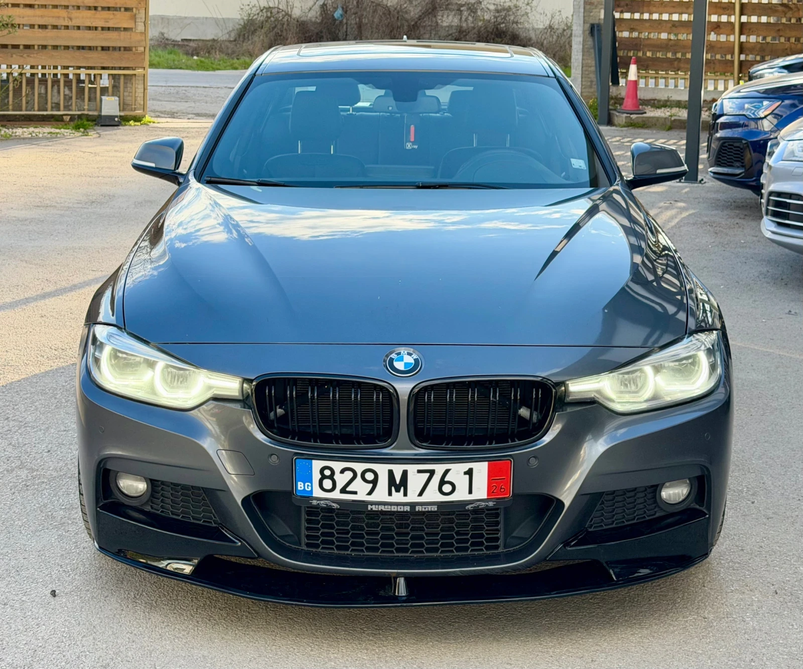 BMW 330 M-pack, снимка 2 - Автомобили и джипове - 54209097