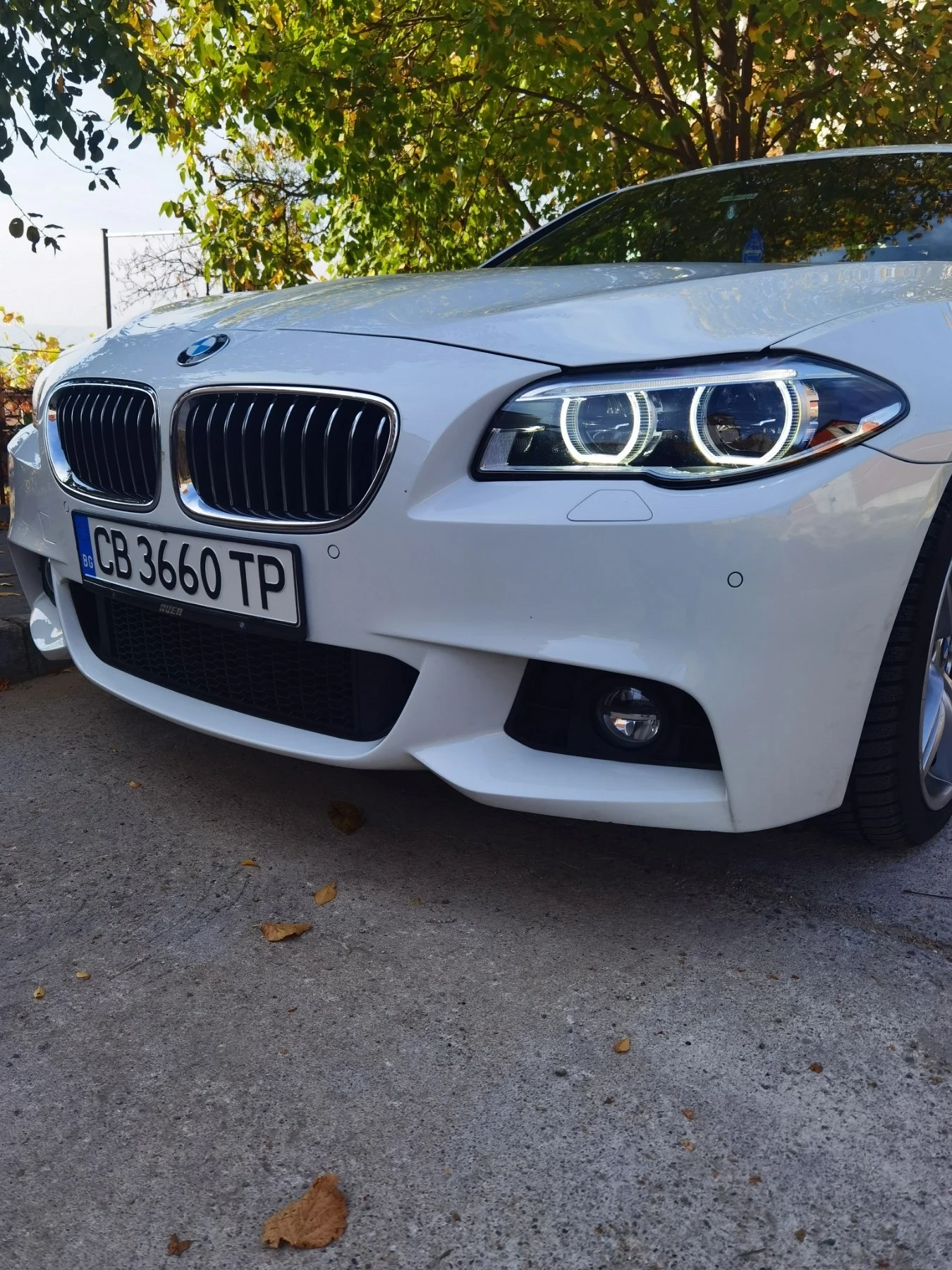 BMW 530 LCI Facelift , снимка 6 - Автомобили и джипове - 54486365