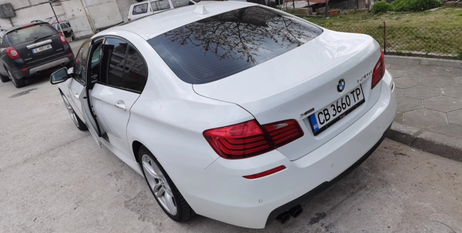 BMW 530 LCI Facelift , снимка 8 - Автомобили и джипове - 54486365