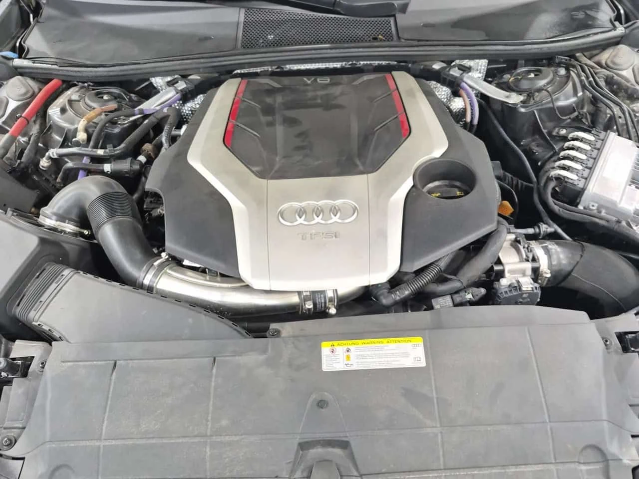 Audi S6 2.9TFSI * PREMIUM PLUS * CARFAX * , снимка 15 - Автомобили и джипове - 54870744
