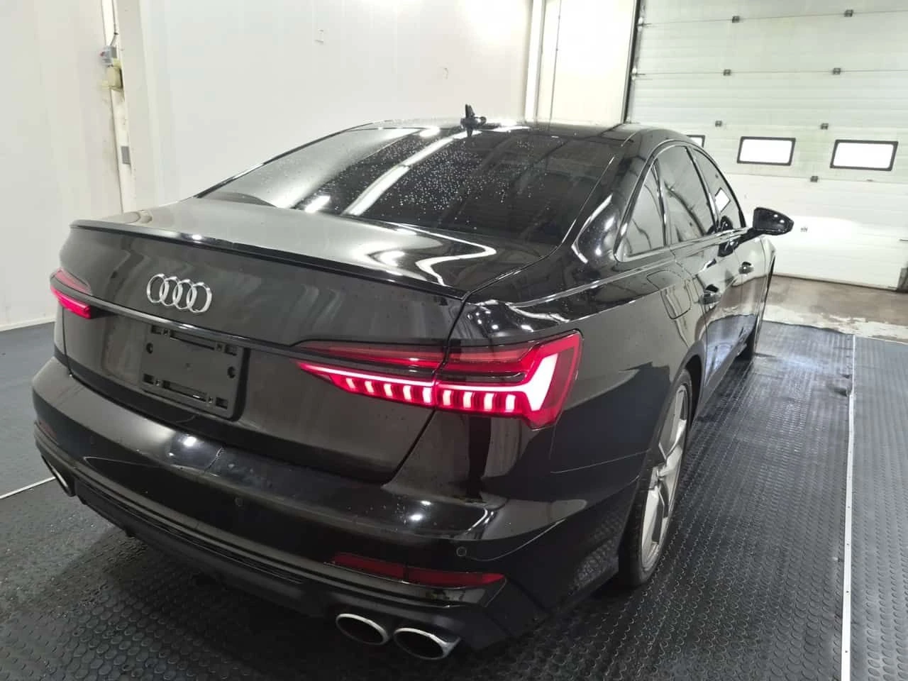 Audi S6 2.9TFSI * PREMIUM PLUS * CARFAX * , снимка 3 - Автомобили и джипове - 54870744
