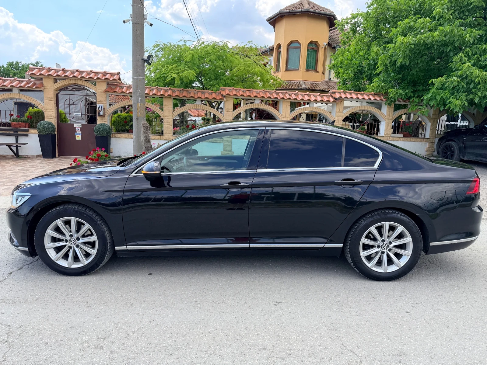 VW Passat 1.6TDI ; DSG ; NAVI ; ���� ; KEYLESS | Mobile.bg � ����������� 3