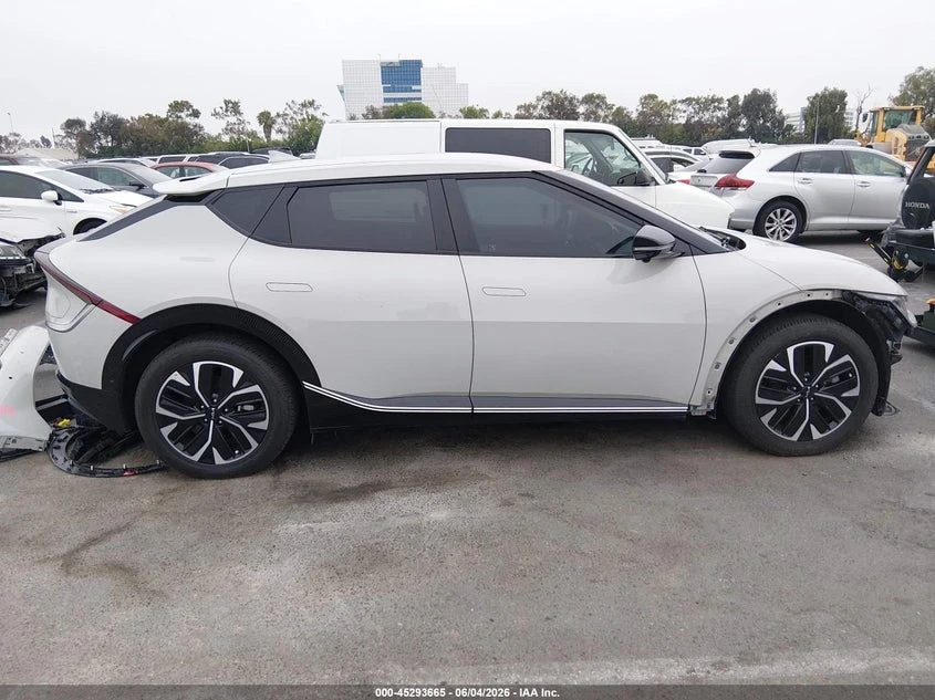 Kia EV6 WIND | KEYLESS | LANE ASSIST | BLIND SPOT |  | Mobile.bg � ����������� 13